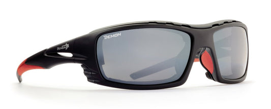 Outdoor glasses with category 4 polarized lenses